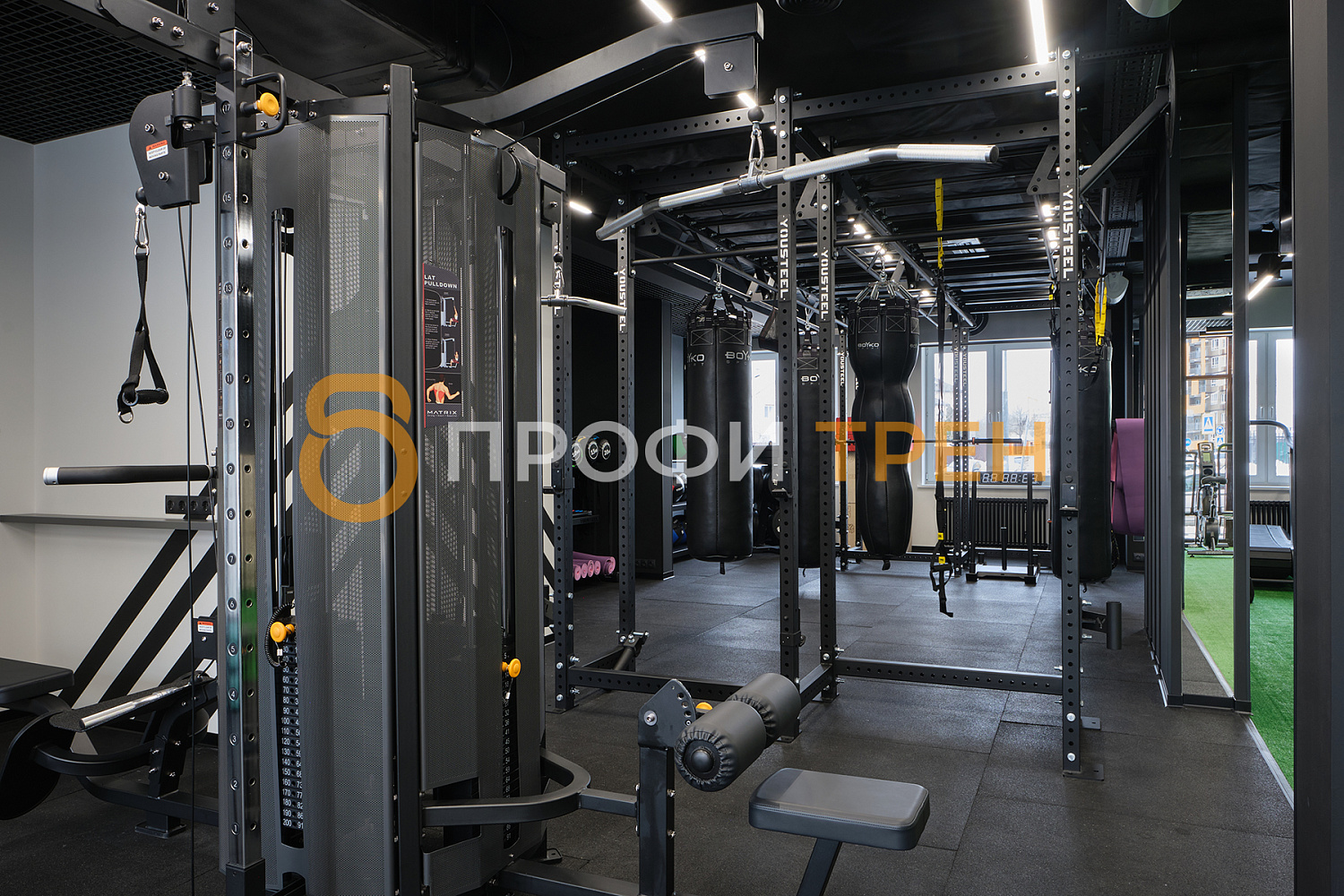 Фитнес-клуб «No Excuses»