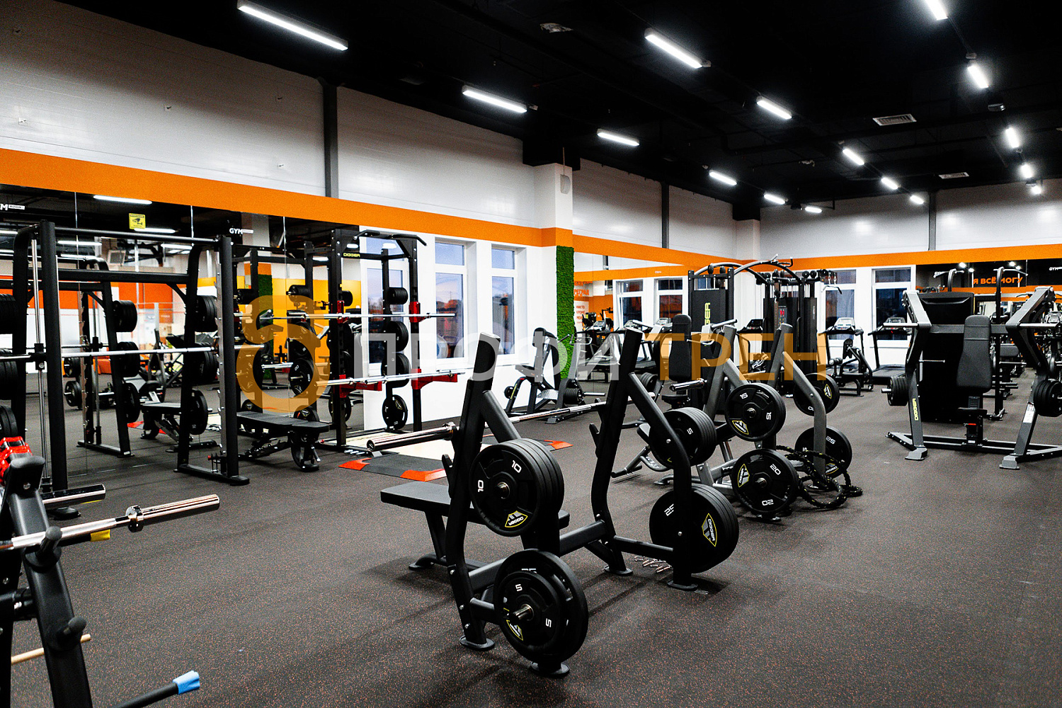 Фитнес-зал «Gym Room»