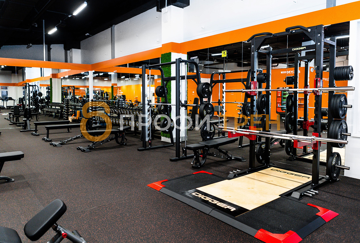 Фитнес-зал «Gym Room»