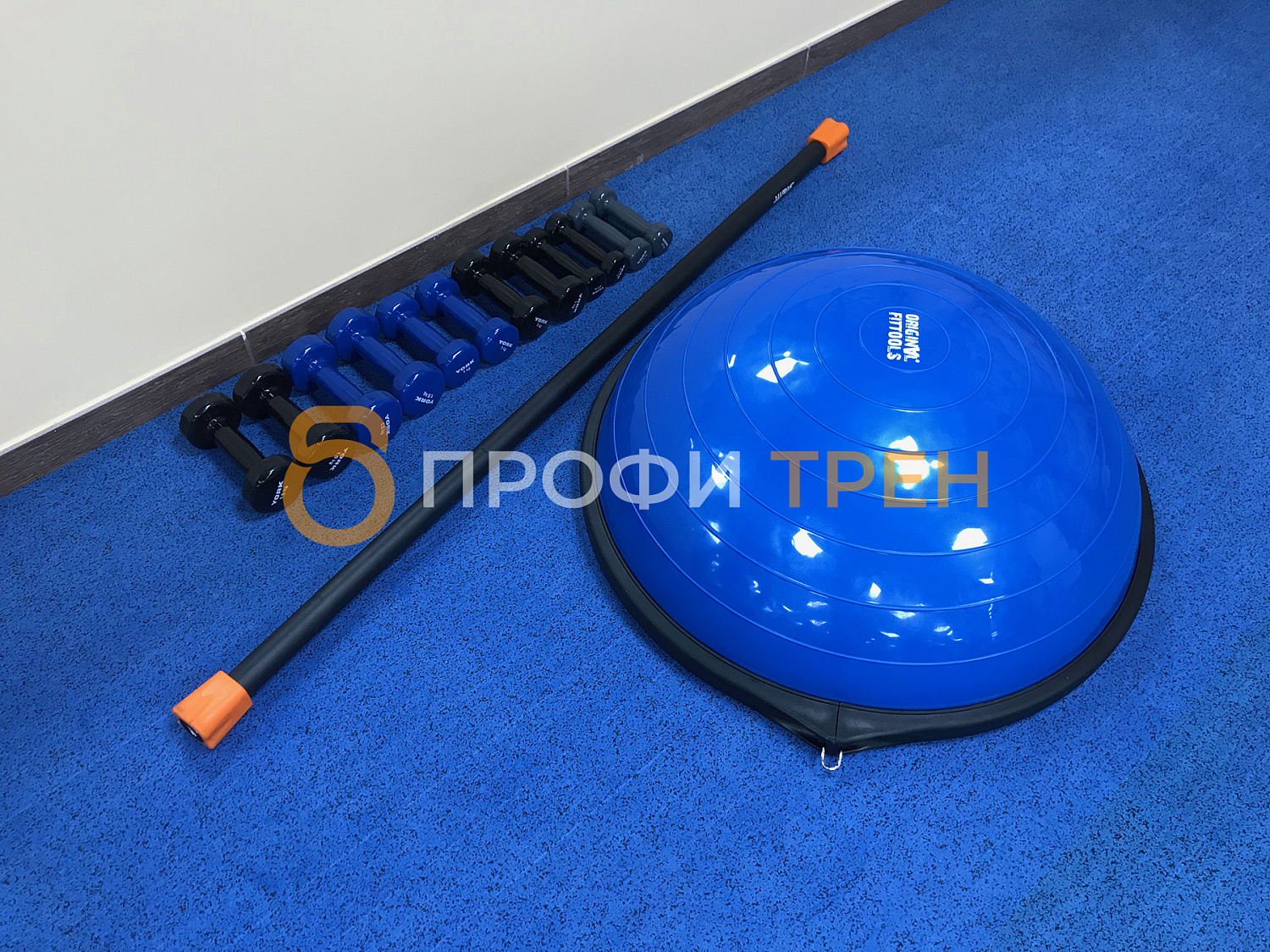 Полноценный тренажерный зал в коттедже