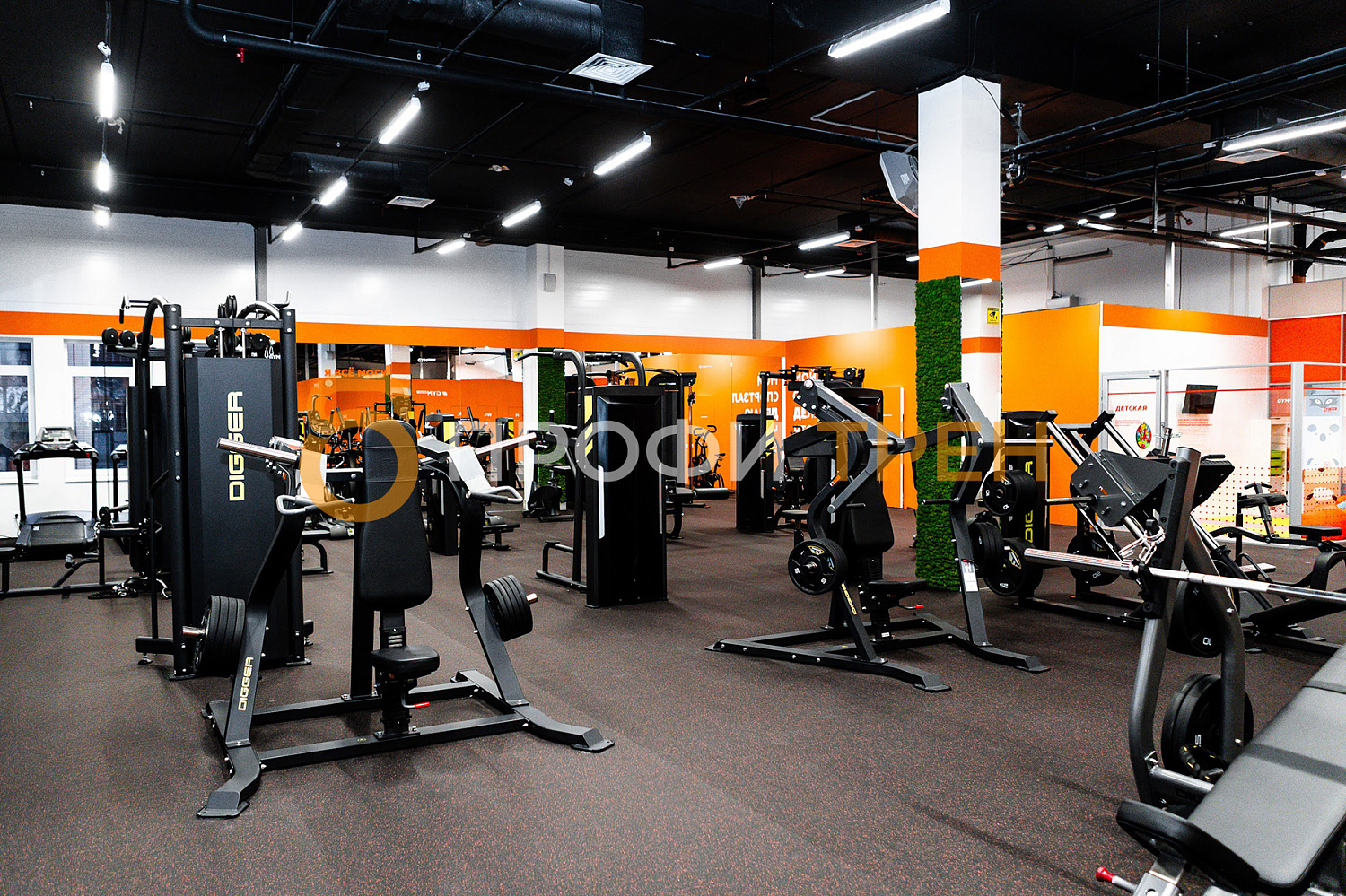 Фитнес-зал «Gym Room»