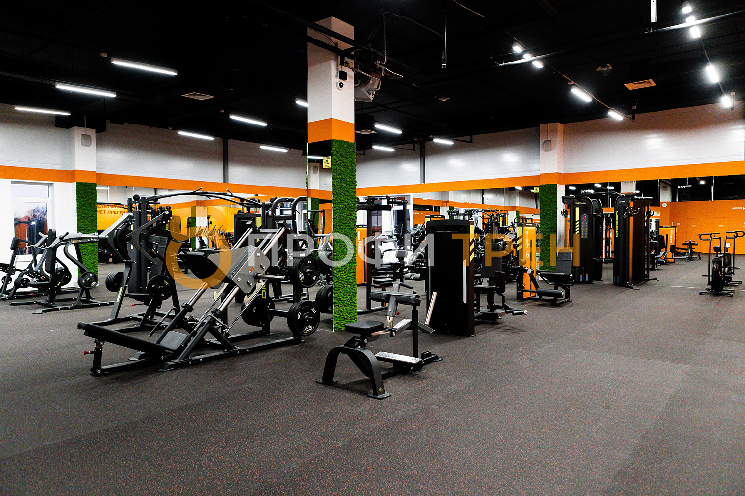 Фитнес-зал «Gym Room»