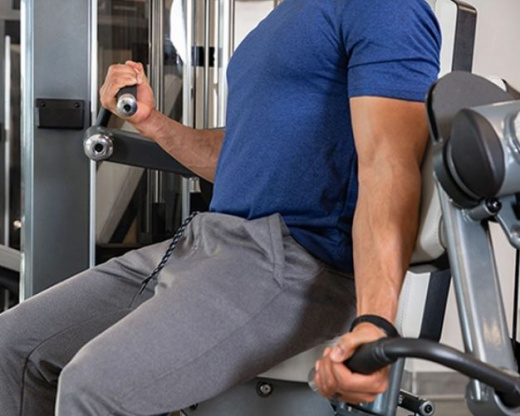 Сгибание на бицепс, стек 145 кг. True SPL-0600HP - фото 7