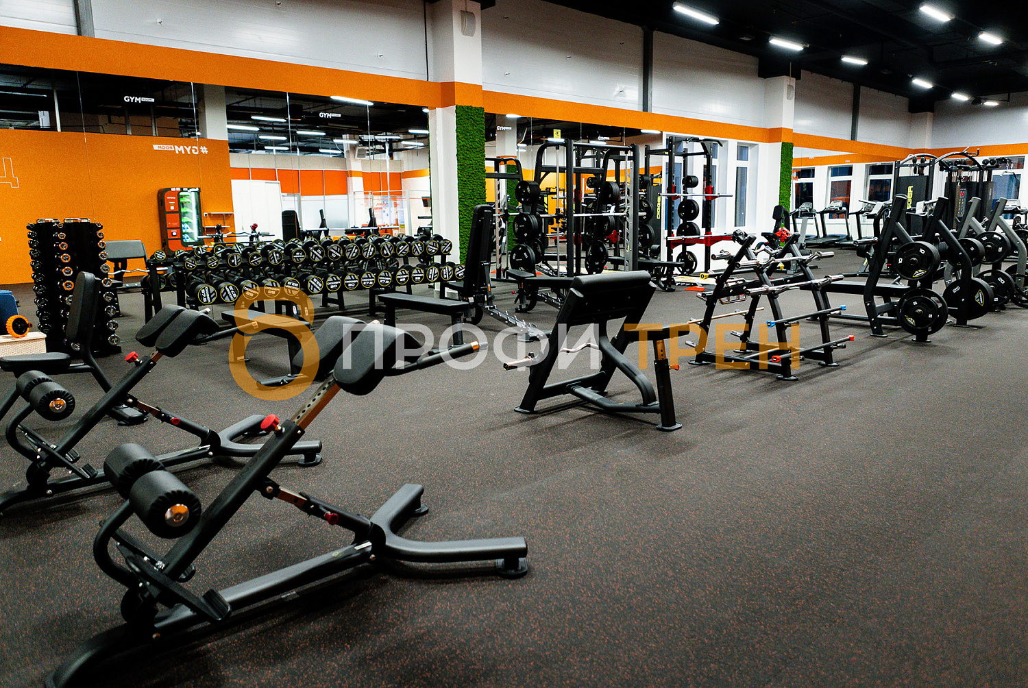 Фитнес-зал «Gym Room»
