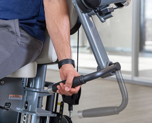 Сгибание на бицепс, стек 145 кг. True SPL-0600HP - фото 6