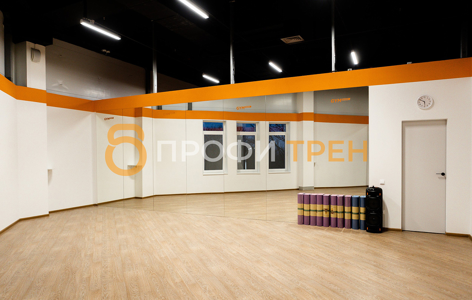 Фитнес-зал «Gym Room»