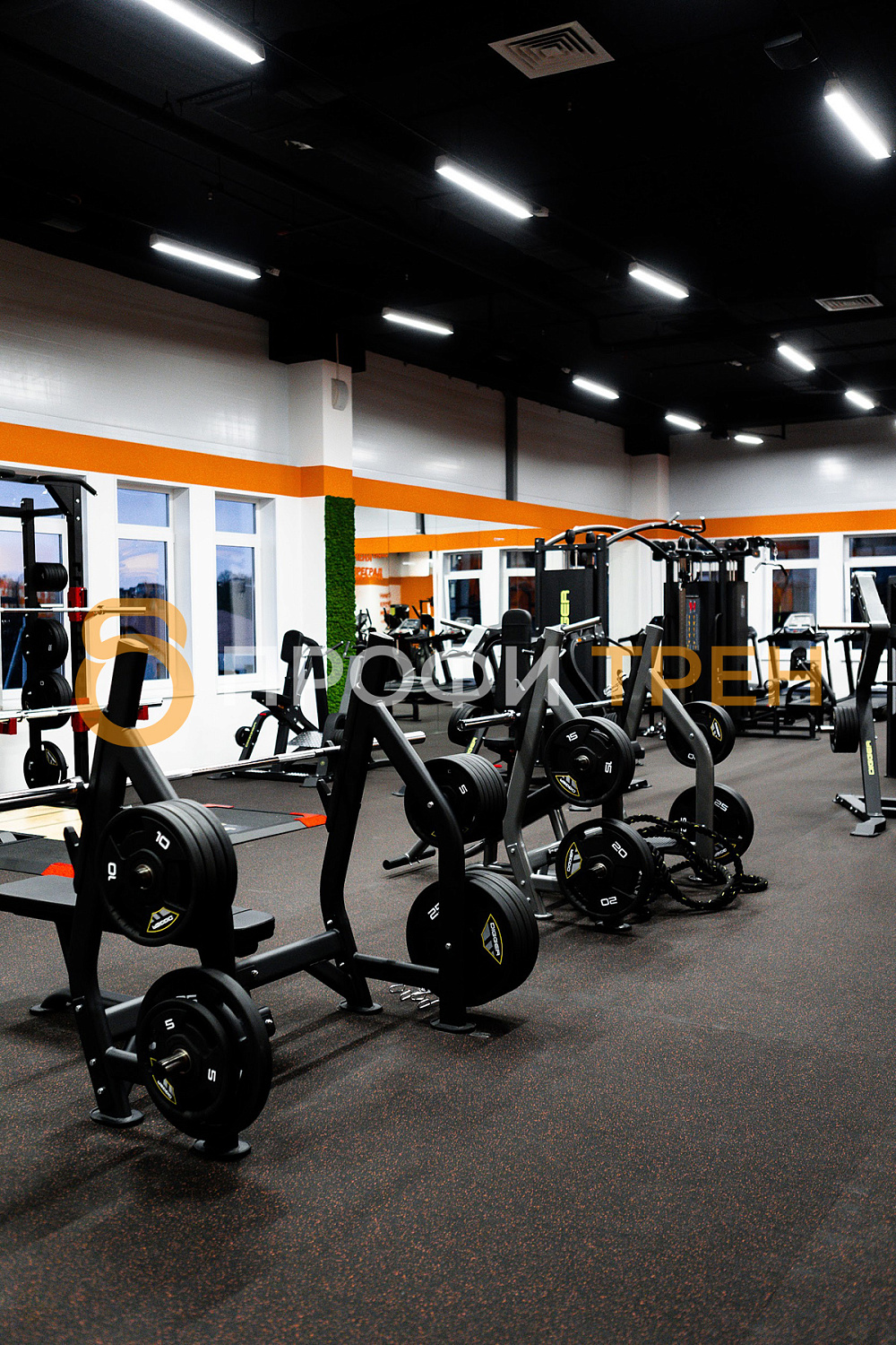 Фитнес-зал «Gym Room»